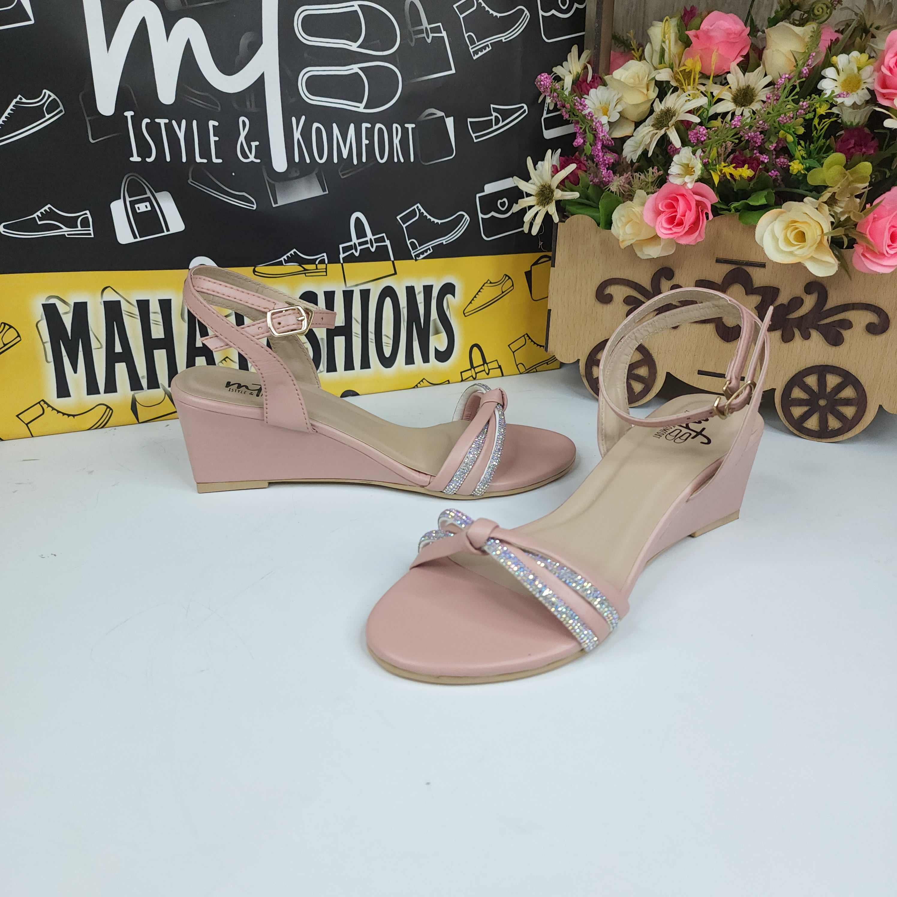 Pink Studs Sandals - Maha fashions -  Women Footwear