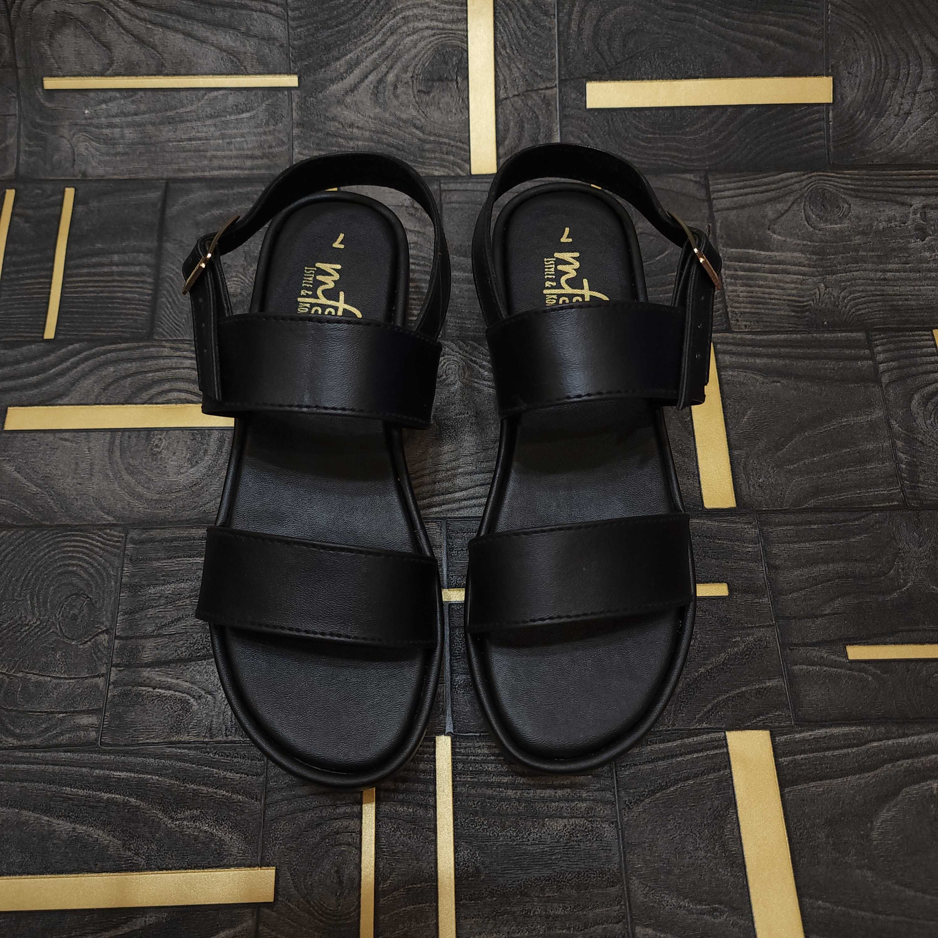Black Chunks Sandals - Maha fashions -  Women Footwear