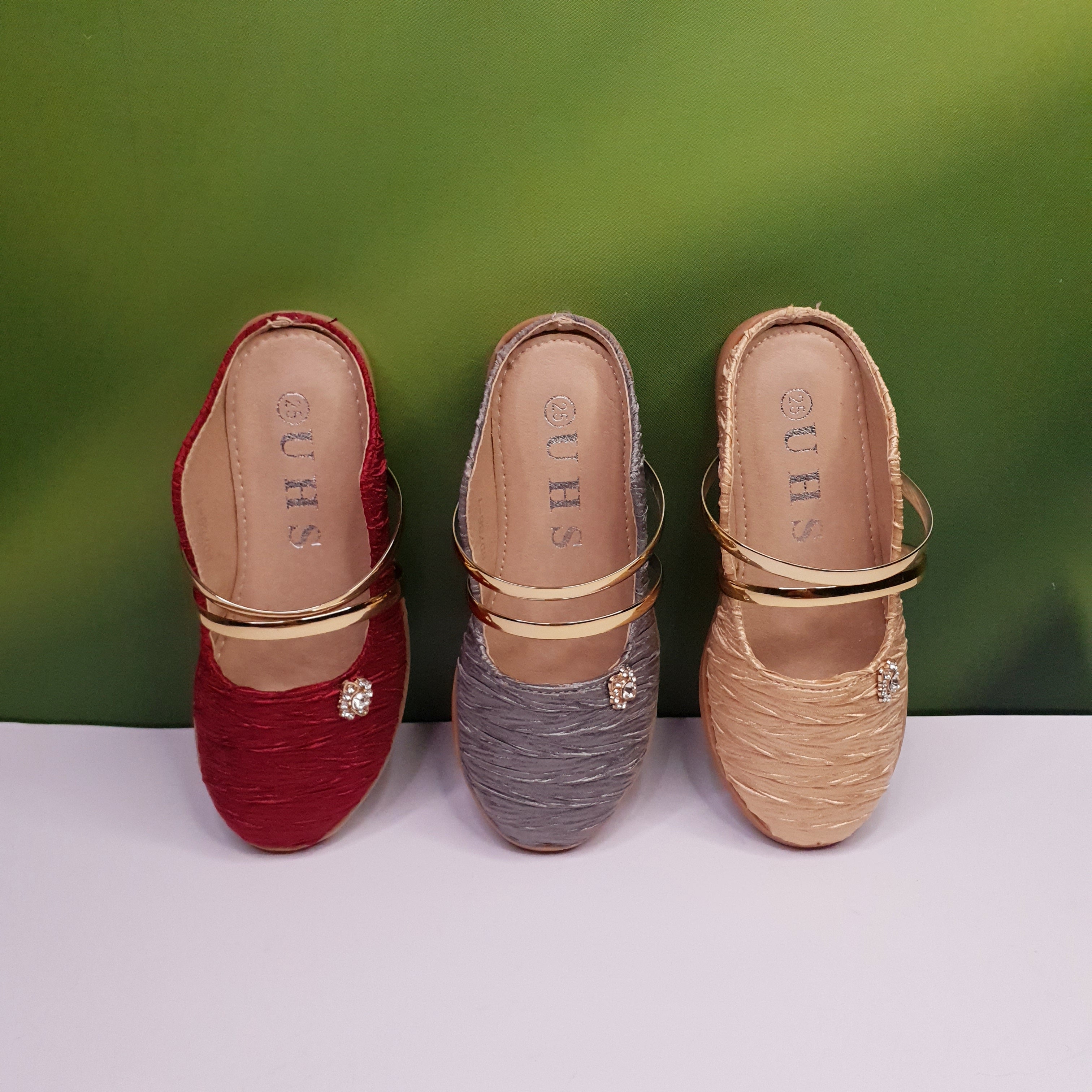 Kids Close Toe Slippers - Maha fashions -  Kids Footwear