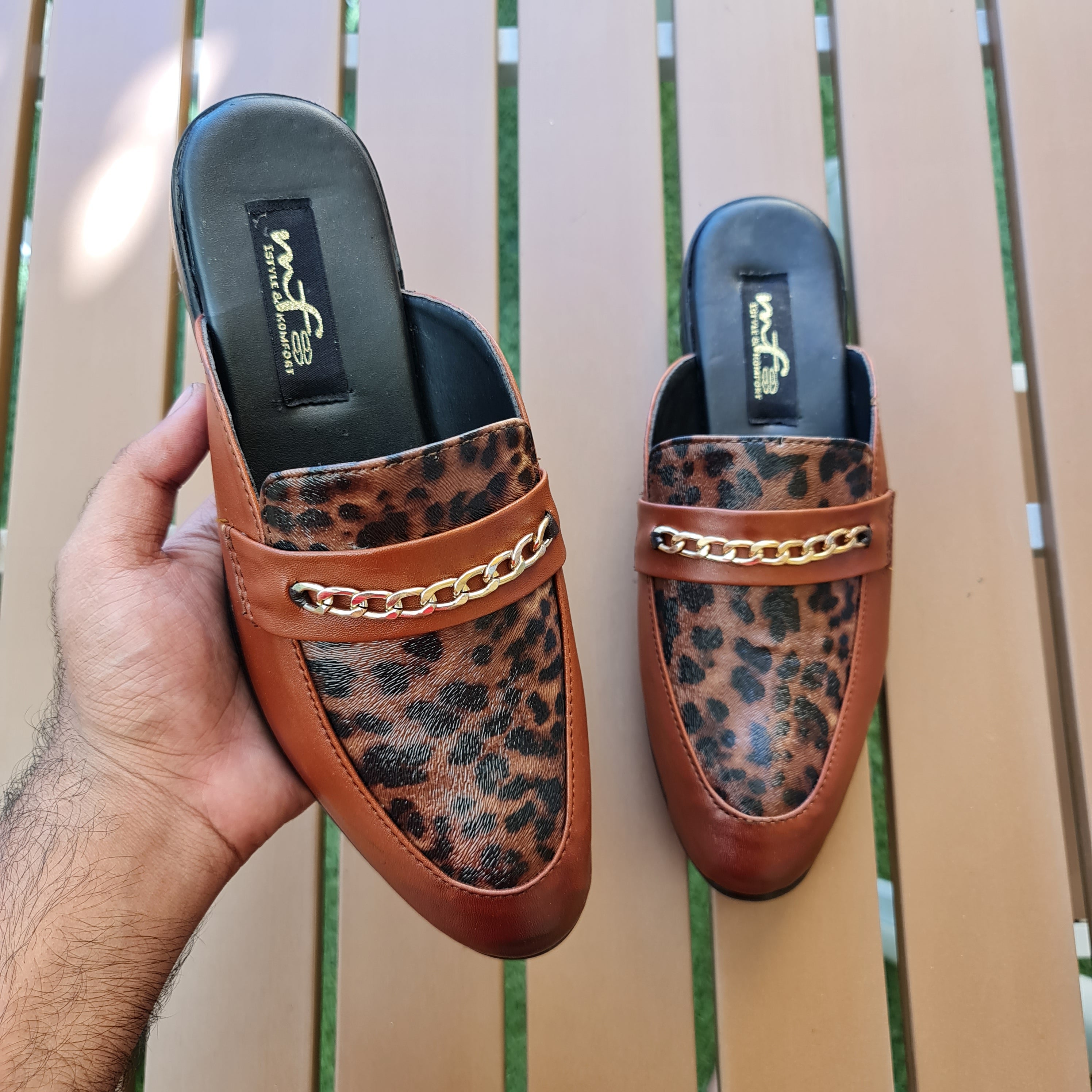 Men Close Toe Shoes - Maha fashions -  Men's Footwear