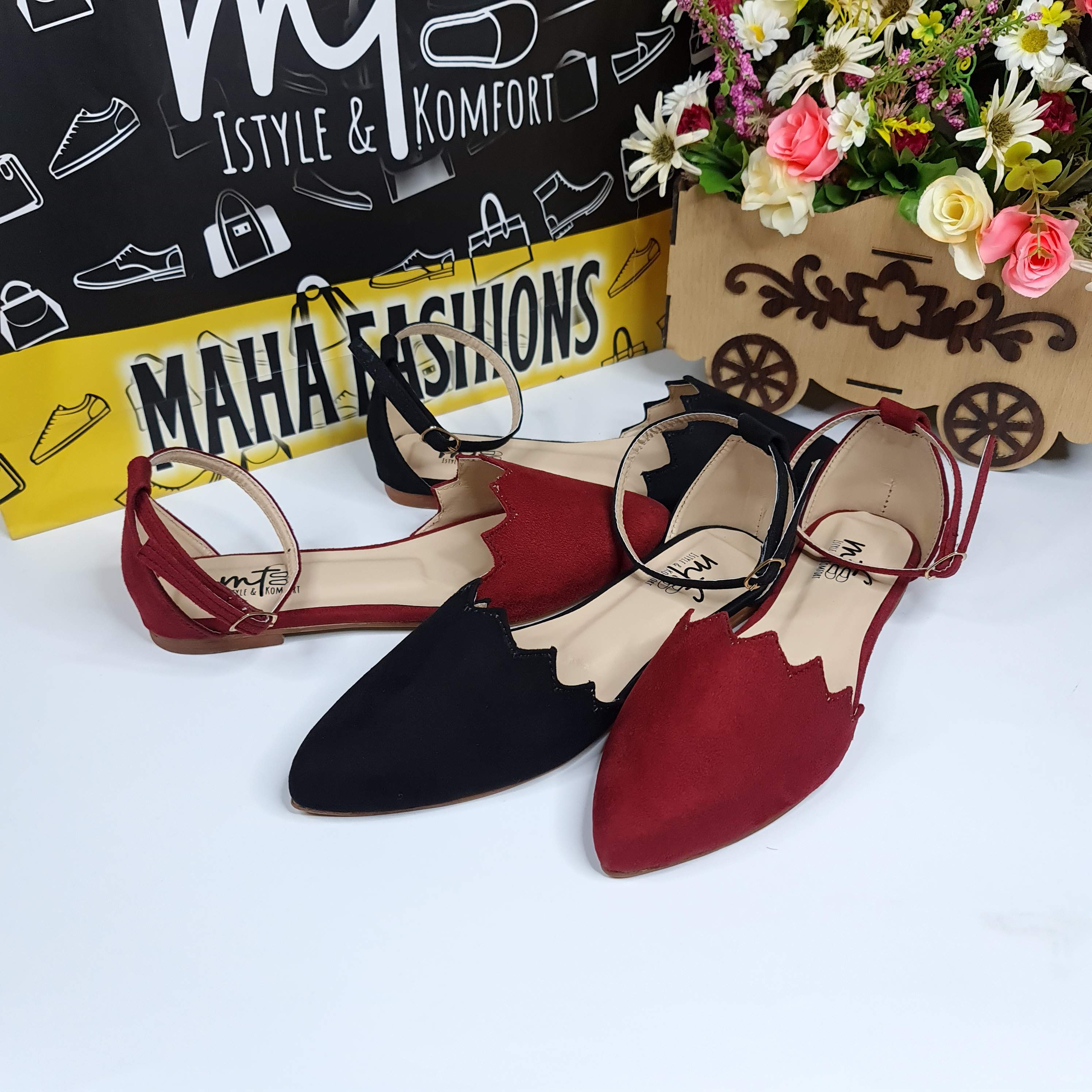 Pointed Close Tow Sandals - Maha fashions -  