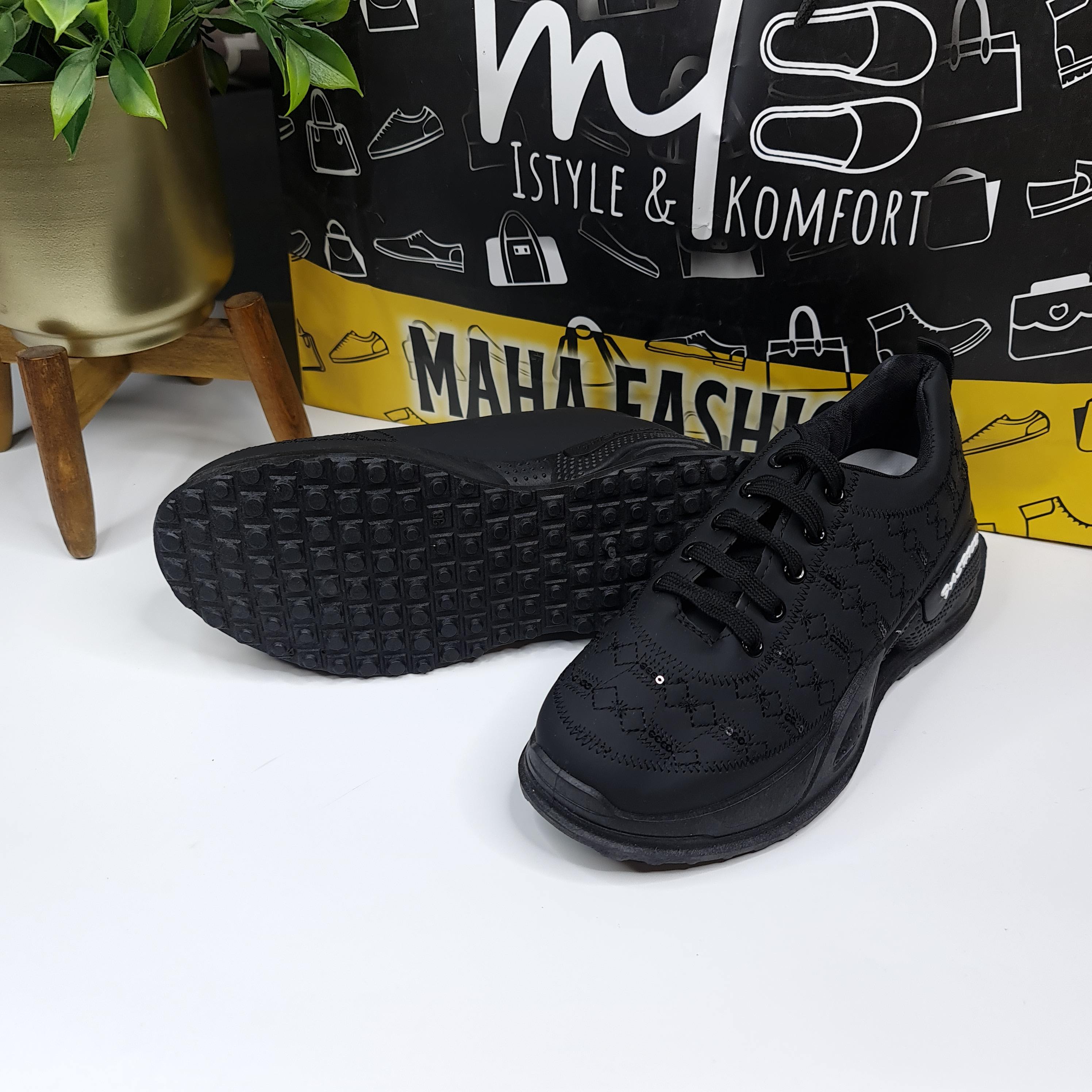 Black Sequence Chunks Shoes - Maha fashions -  