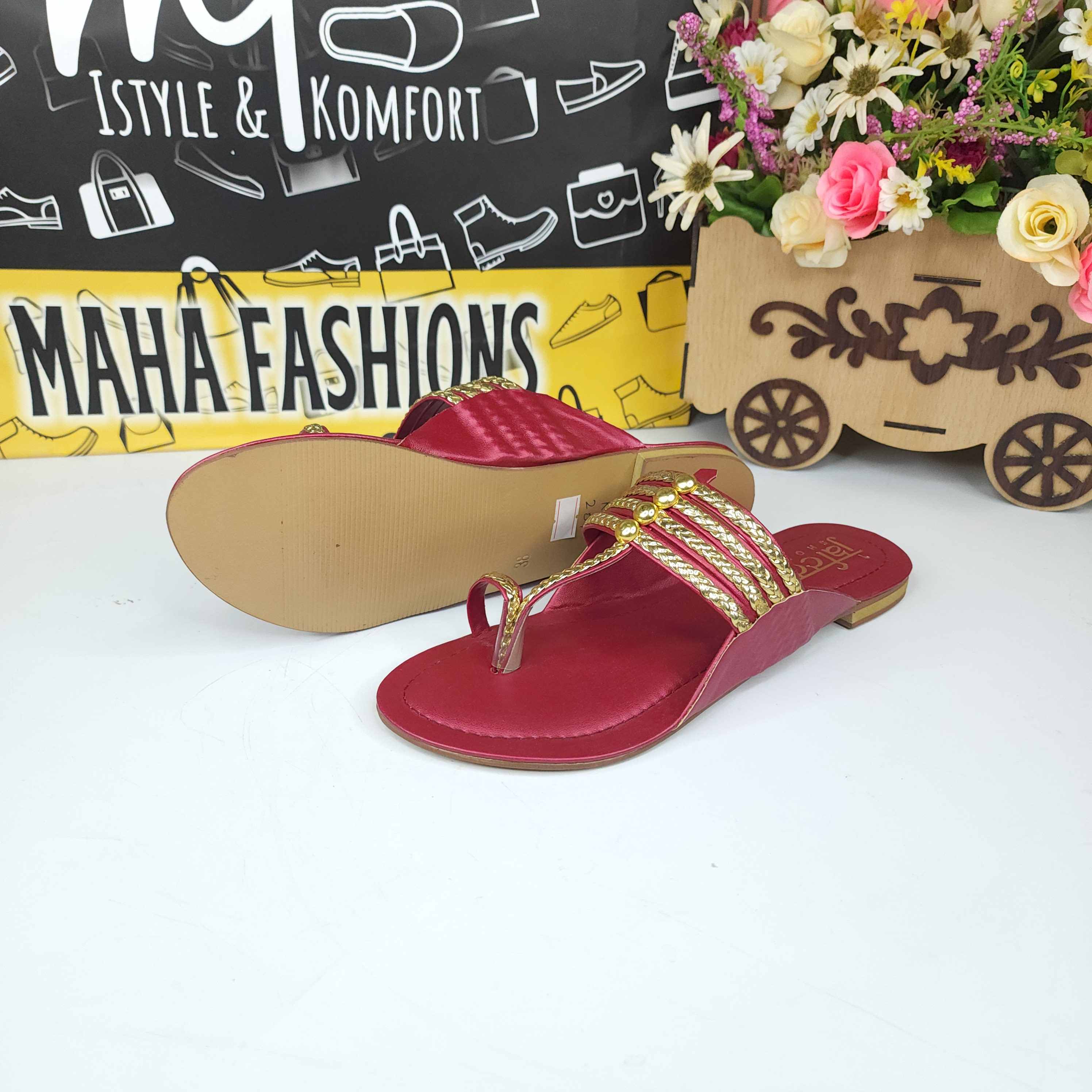 Maroon Casual Kolapuri - Maha fashions -  